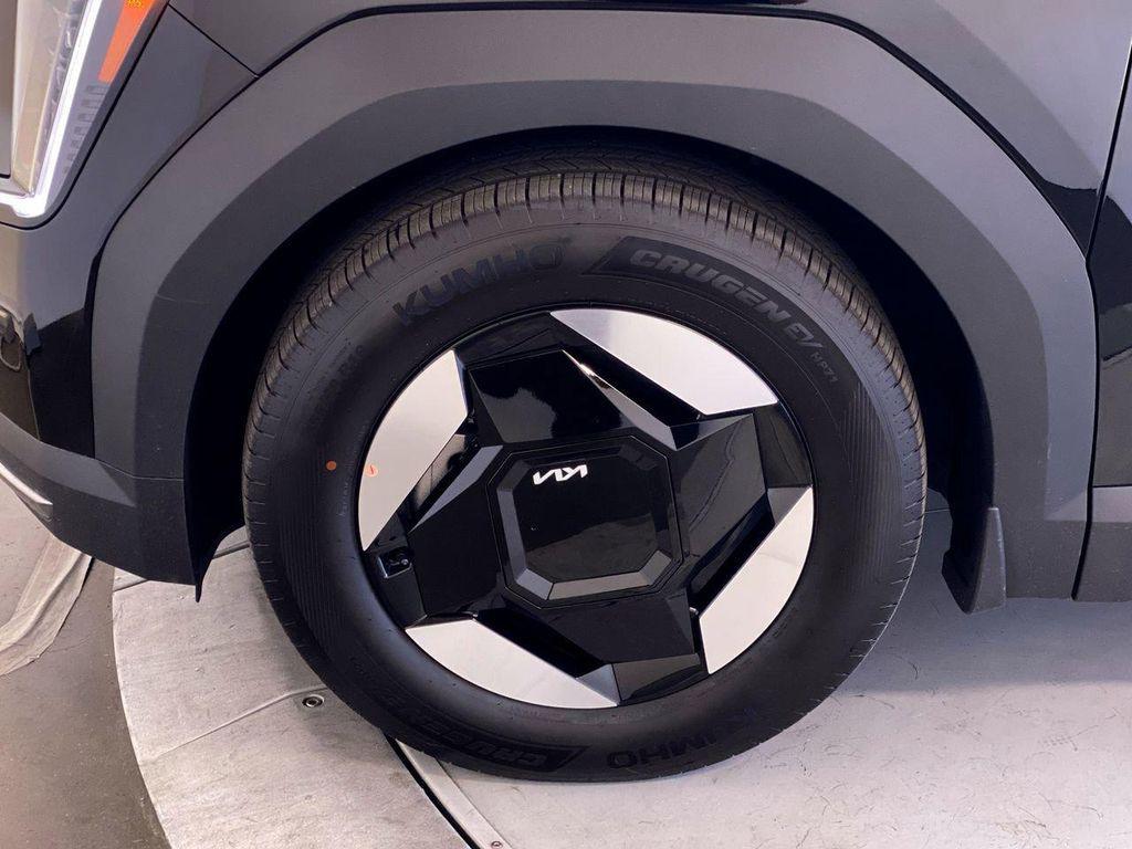 new 2026 Kia EV9 car, priced at $50,725