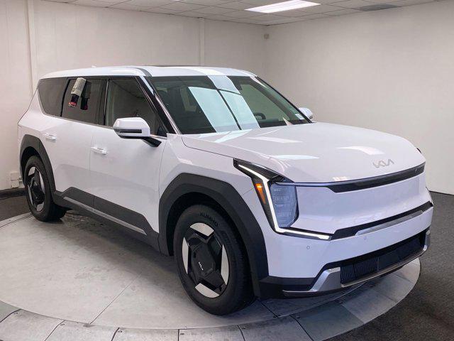 new 2026 Kia EV9 car, priced at $60,495