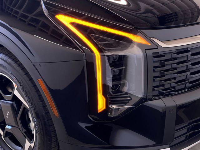 new 2026 Kia Sportage car, priced at $33,395