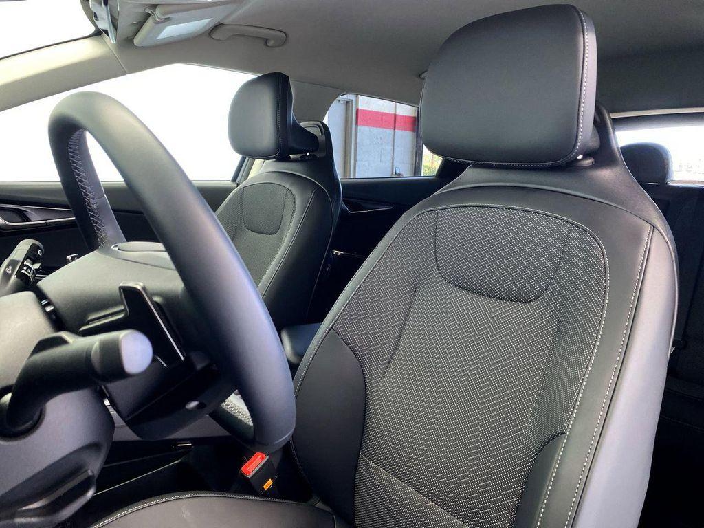 new 2026 Kia EV6 car, priced at $40,070