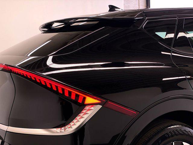 new 2025 Kia EV6 car, priced at $53,055