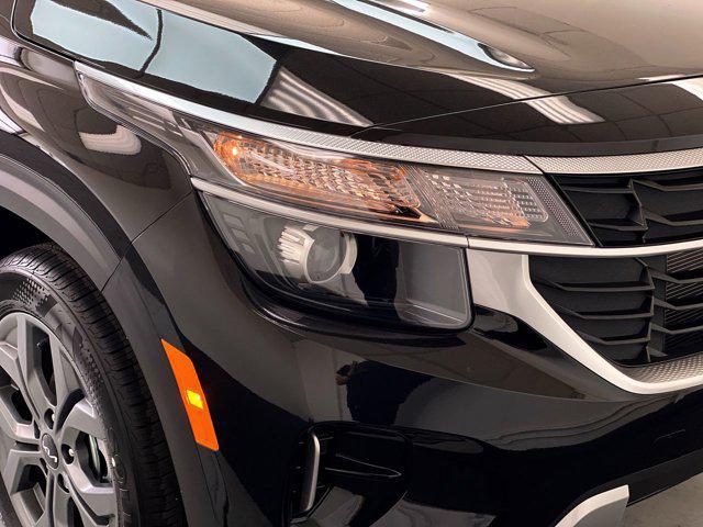 new 2026 Kia Seltos car, priced at $24,988