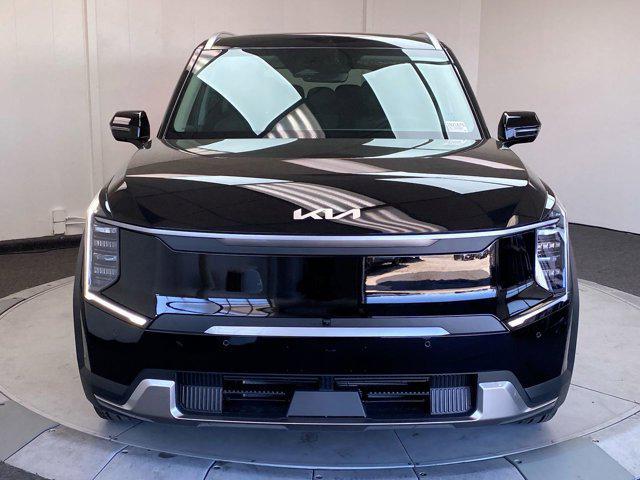 new 2026 Kia EV9 car, priced at $66,480