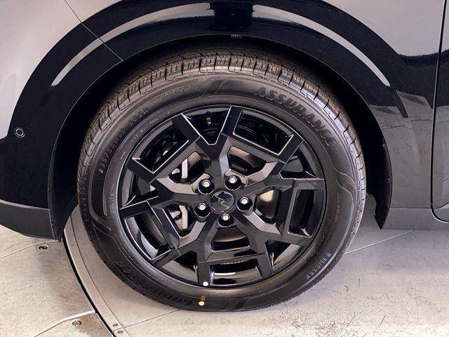 new 2026 Kia Carnival Hybrid car, priced at $55,365