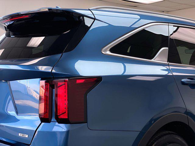 new 2026 Kia Sorento Hybrid car, priced at $40,570