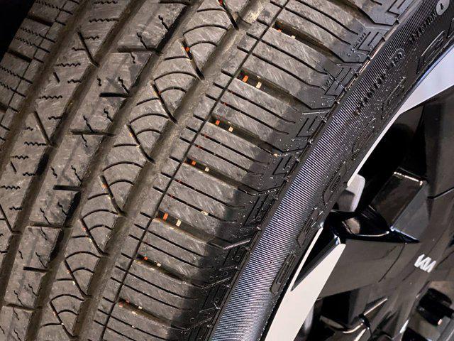 new 2026 Kia Sorento Hybrid car, priced at $40,570