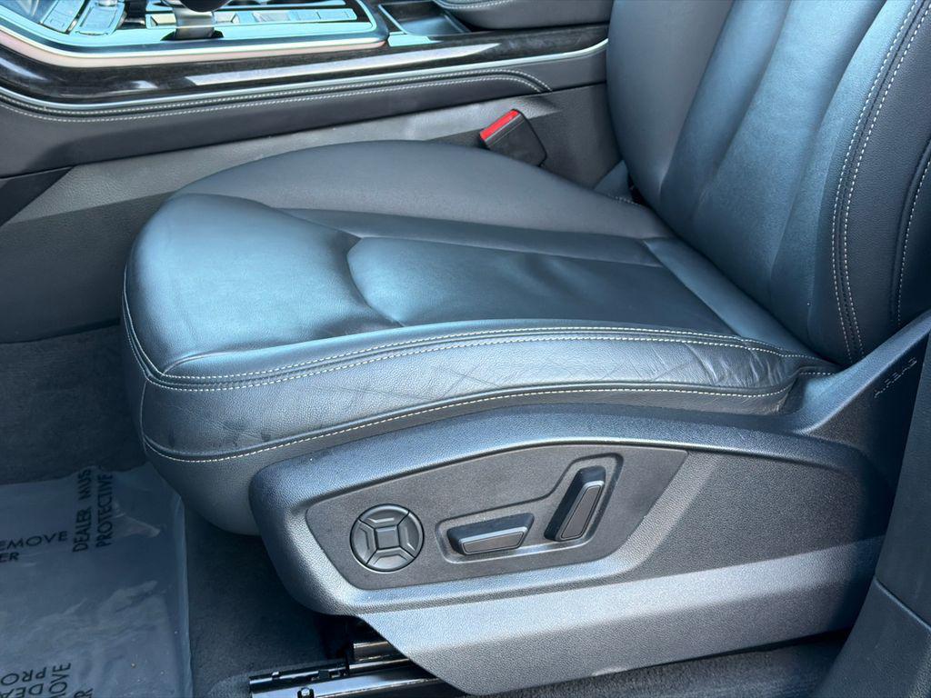 used 2025 Audi Q7 car, priced at $47,500