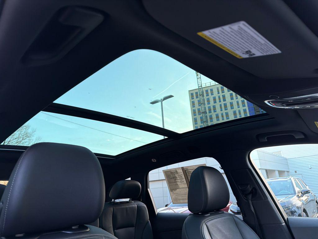 used 2025 Audi Q7 car, priced at $47,500