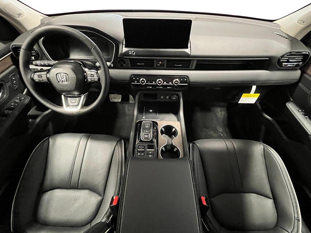 new 2026 Honda Pilot car, priced at $54,263