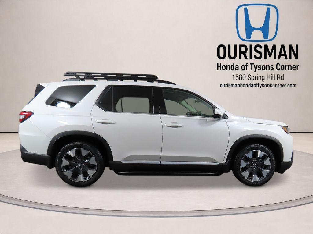 new 2026 Honda Pilot car, priced at $54,263