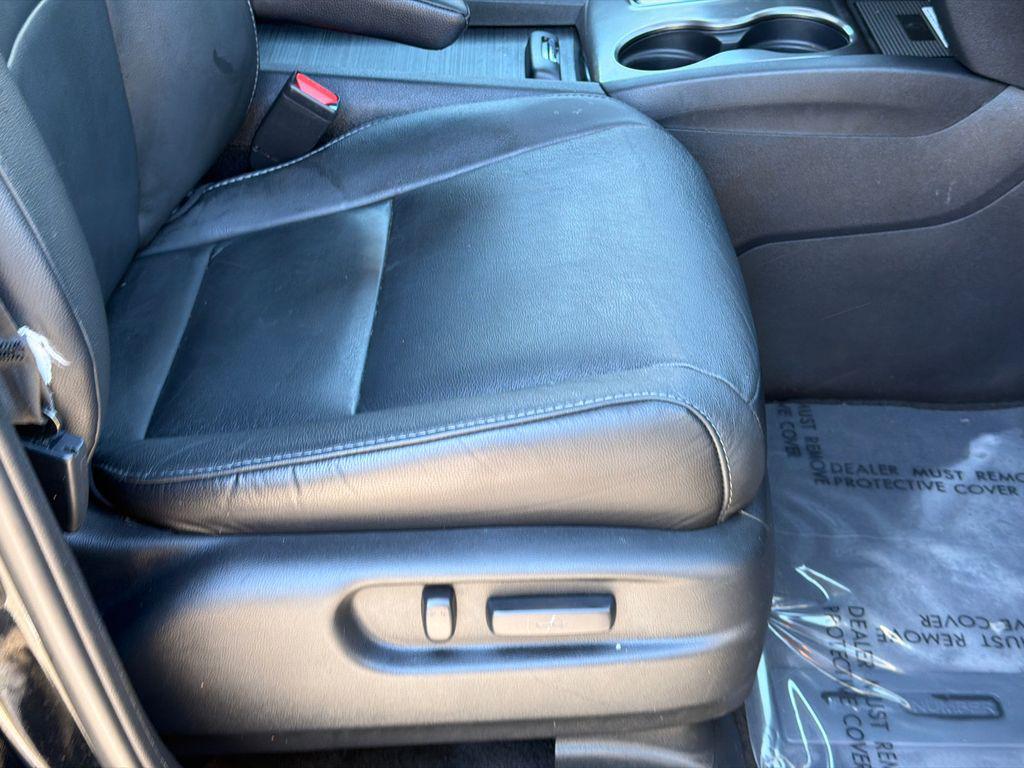 used 2021 Honda Pilot car, priced at $28,999