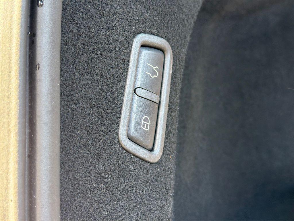 used 2022 Maserati Levante car, priced at $36,500