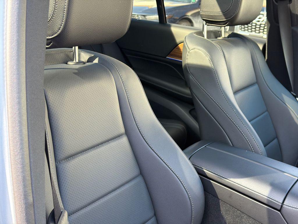 used 2025 Mercedes-Benz GLE 350 car, priced at $55,000
