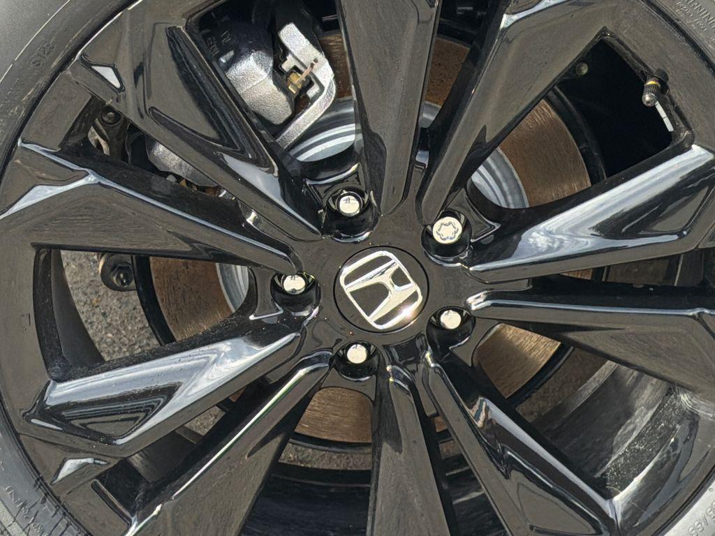 new 2026 Honda CR-V Hybrid car, priced at $40,119