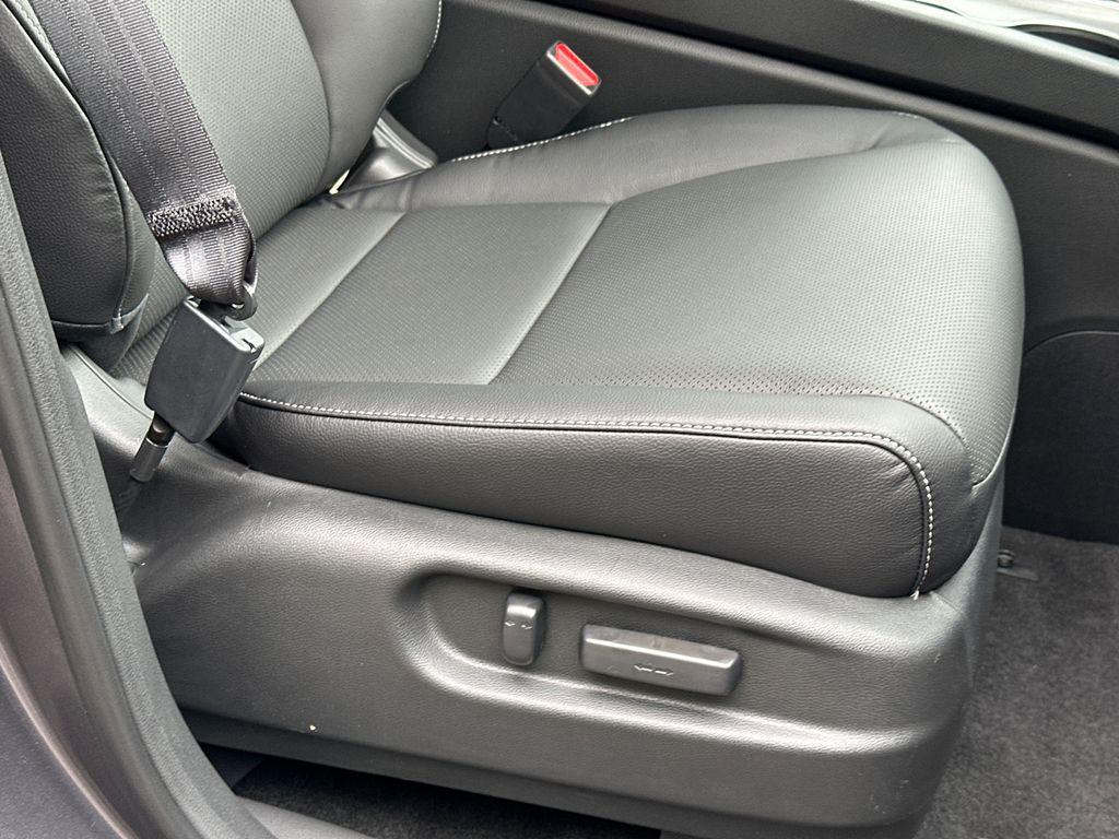 new 2025 Honda Ridgeline car, priced at $39,832