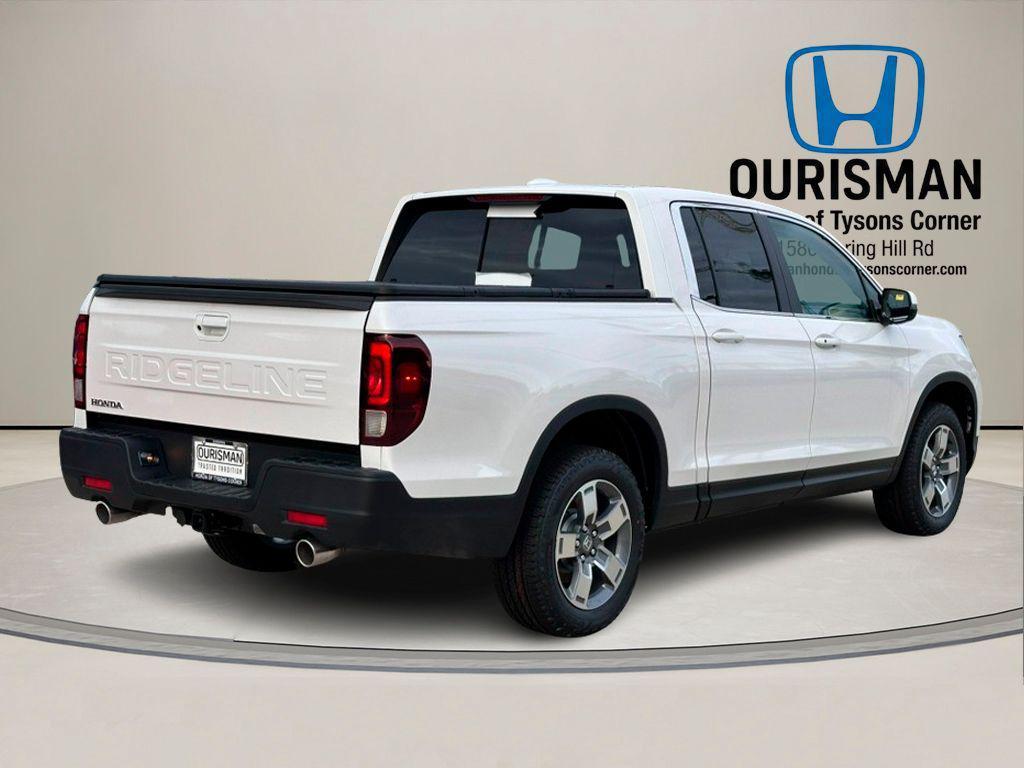 new 2025 Honda Ridgeline car, priced at $43,701