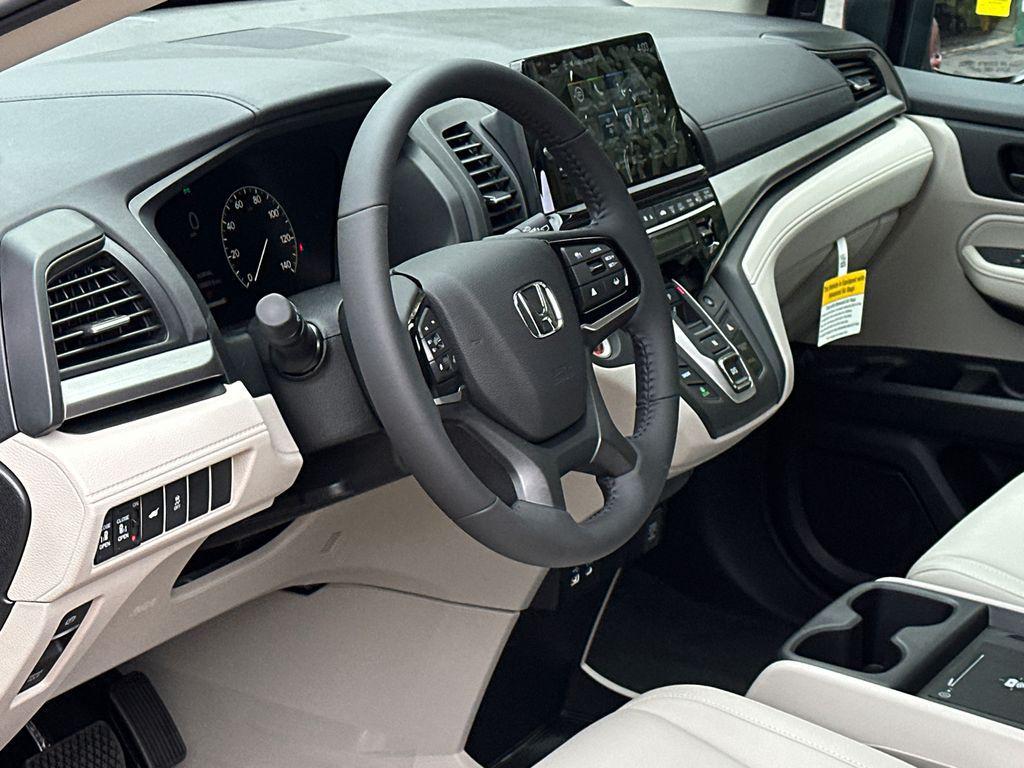 new 2026 Honda Odyssey car, priced at $42,508