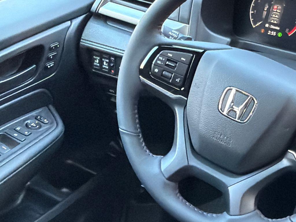 new 2026 Honda Odyssey car, priced at $44,470