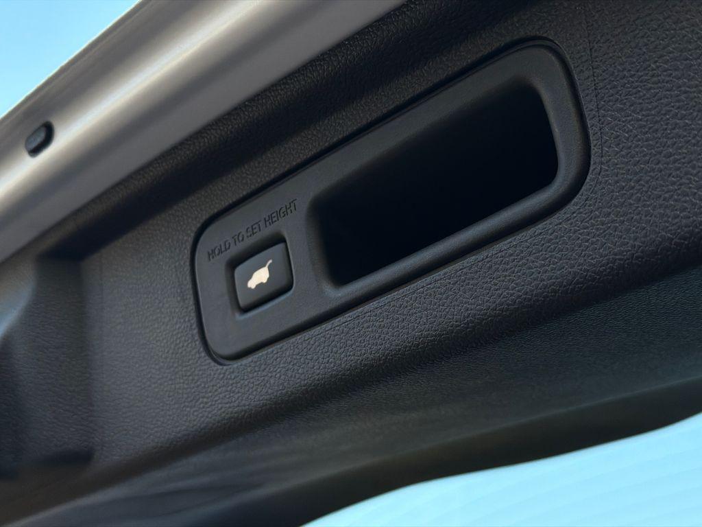 new 2026 Honda Odyssey car, priced at $44,470