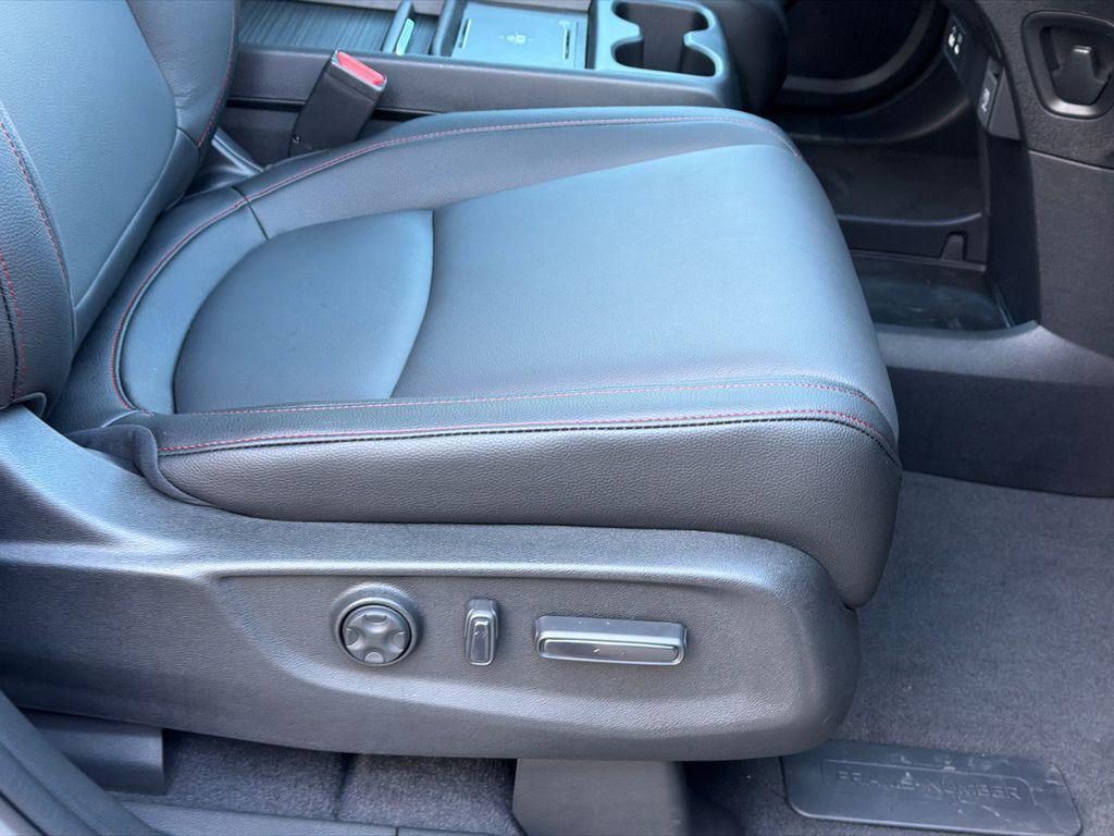 new 2026 Honda Odyssey car, priced at $44,470