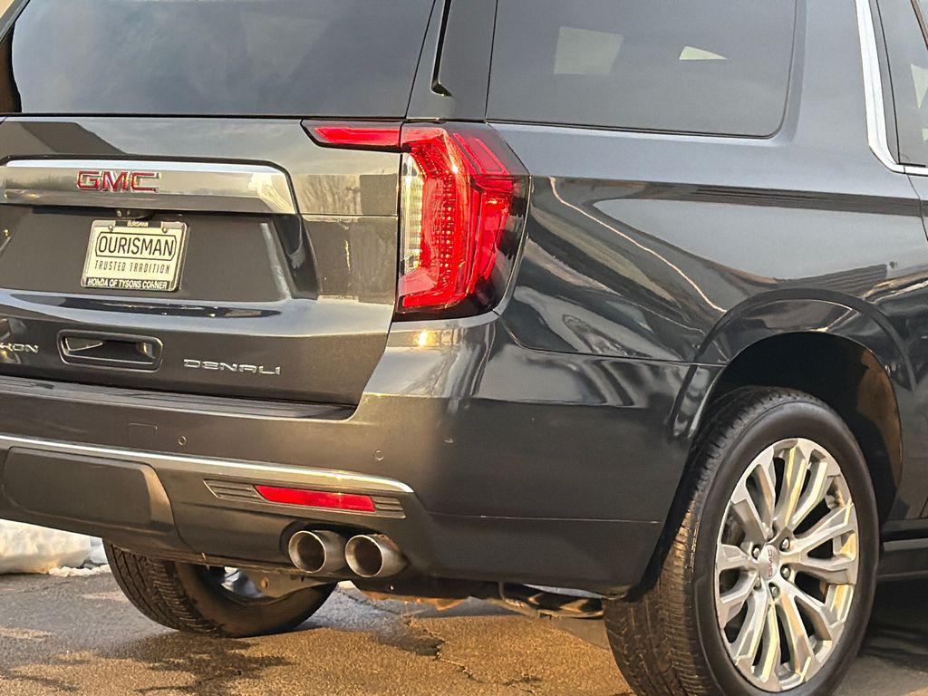 used 2022 GMC Yukon XL car, priced at $55,000