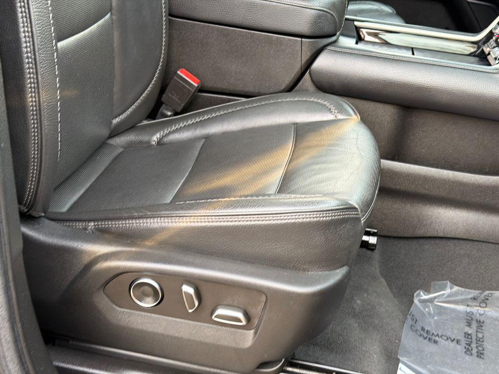 used 2022 GMC Yukon XL car, priced at $55,000