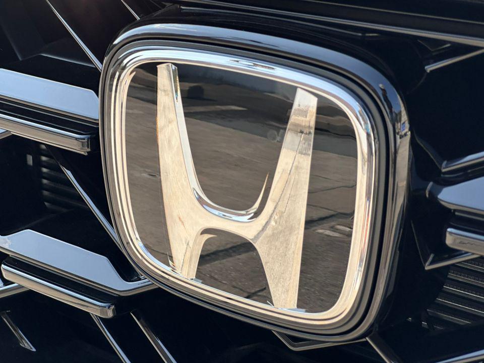 new 2026 Honda CR-V Hybrid car, priced at $38,610