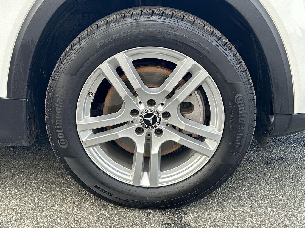 used 2023 Mercedes-Benz GLB 250 car, priced at $26,500