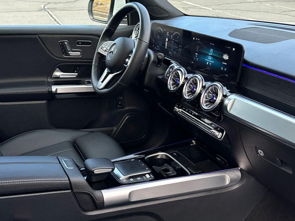 used 2023 Mercedes-Benz GLB 250 car, priced at $26,500