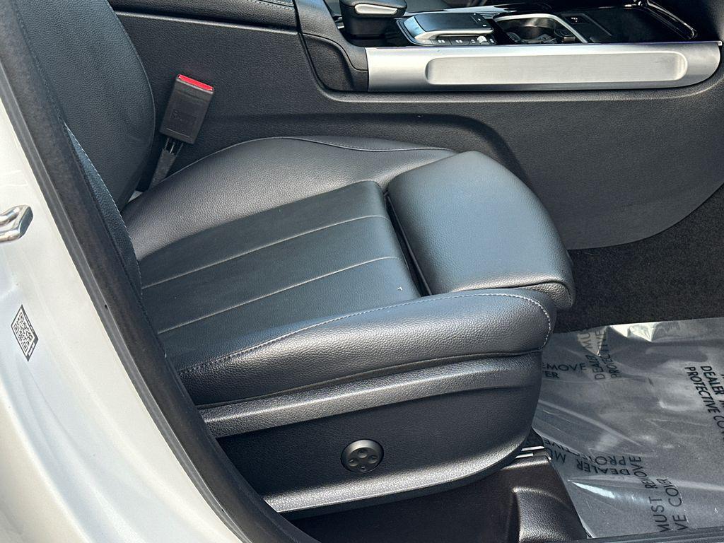 used 2023 Mercedes-Benz GLB 250 car, priced at $26,500