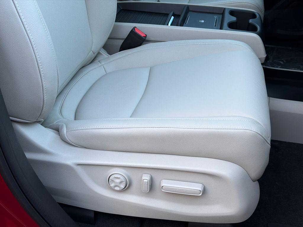 new 2026 Honda Odyssey car, priced at $42,508