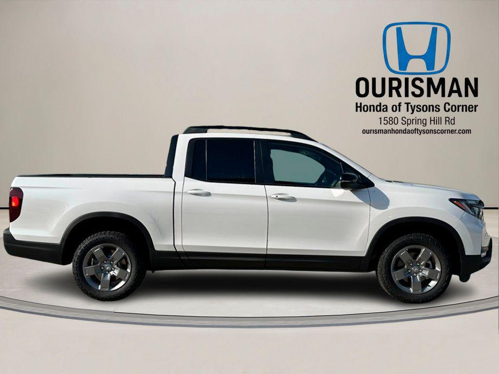 new 2025 Honda Ridgeline car, priced at $45,179