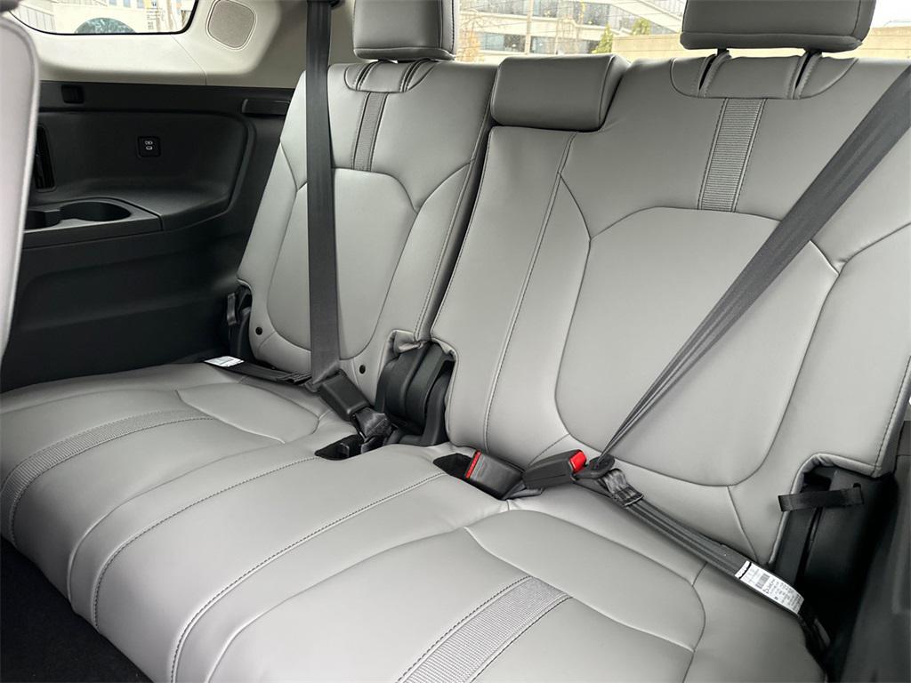 new 2025 Honda Pilot car, priced at $48,964