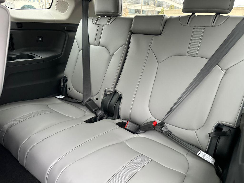 new 2025 Honda Pilot car, priced at $48,964