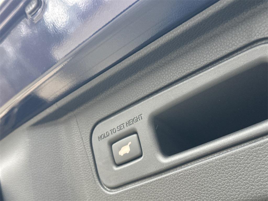 new 2025 Honda Pilot car, priced at $48,964