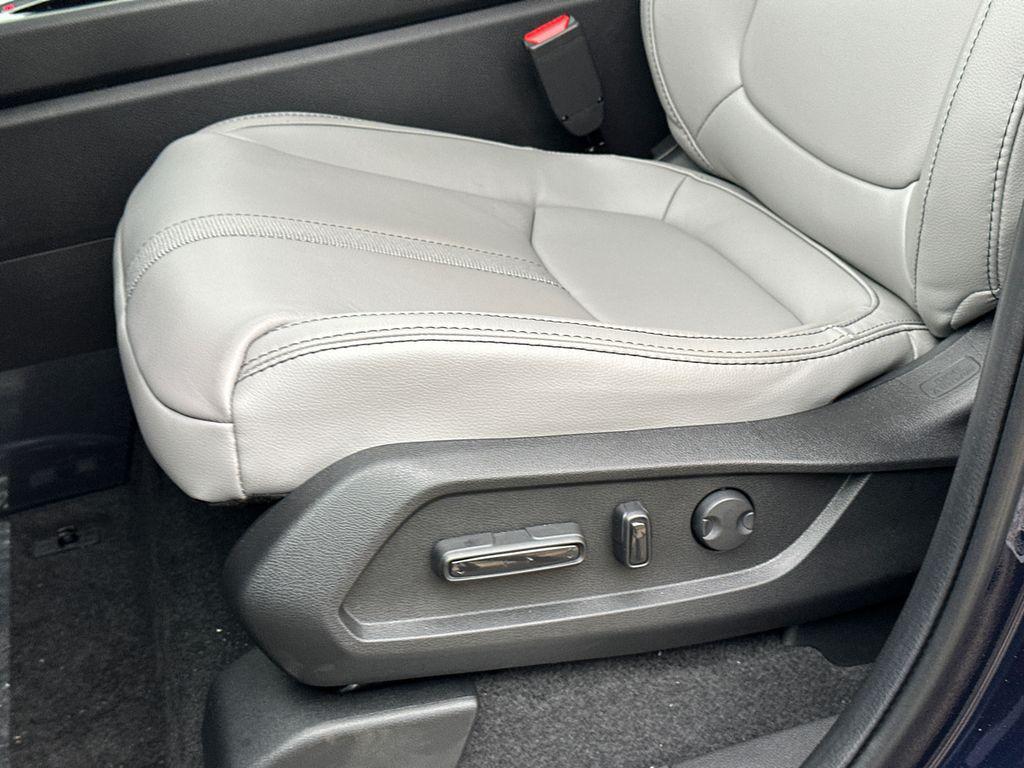 new 2025 Honda Pilot car, priced at $48,964