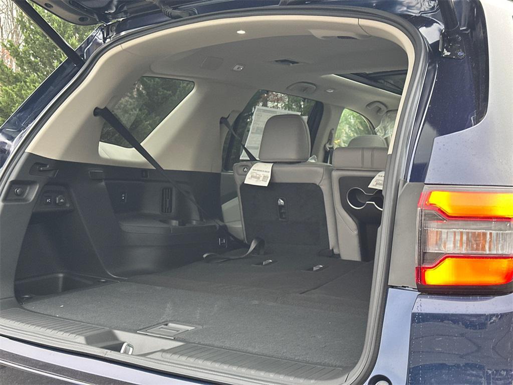 new 2025 Honda Pilot car, priced at $48,964