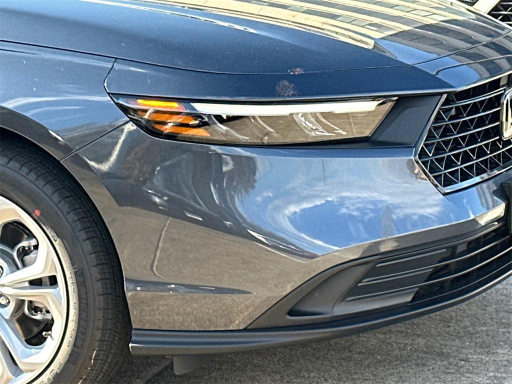 new 2025 Honda Accord car, priced at $28,802