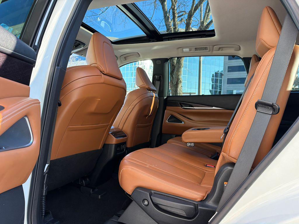 used 2023 INFINITI QX60 car, priced at $37,000