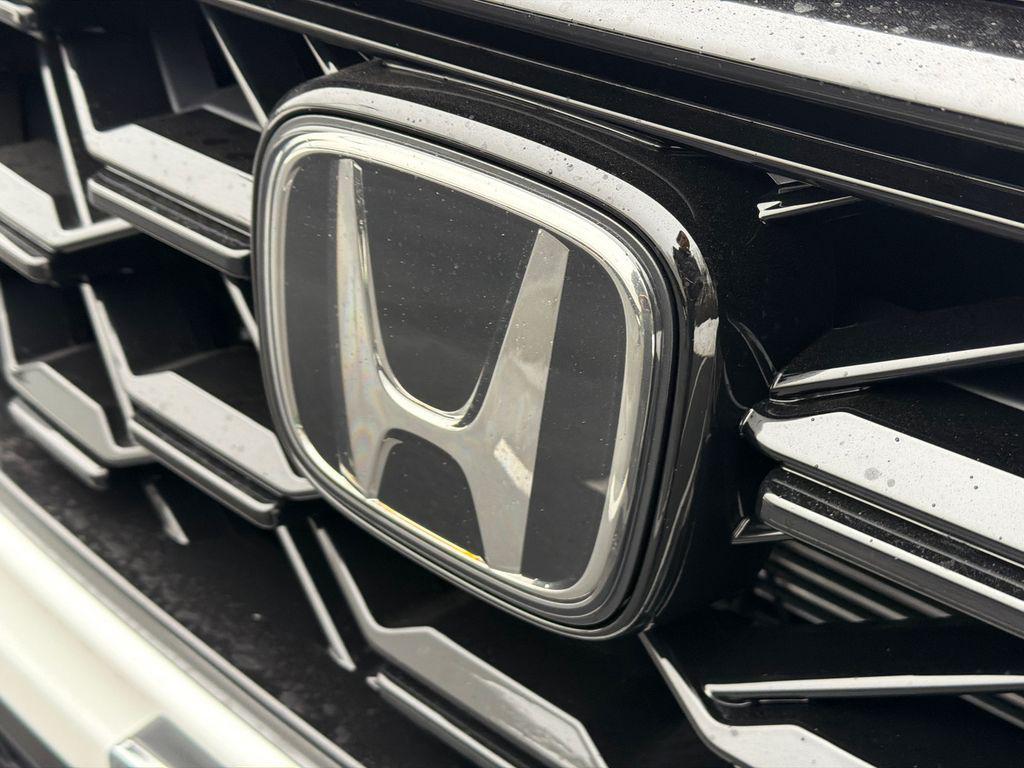 new 2026 Honda CR-V Hybrid car, priced at $38,766