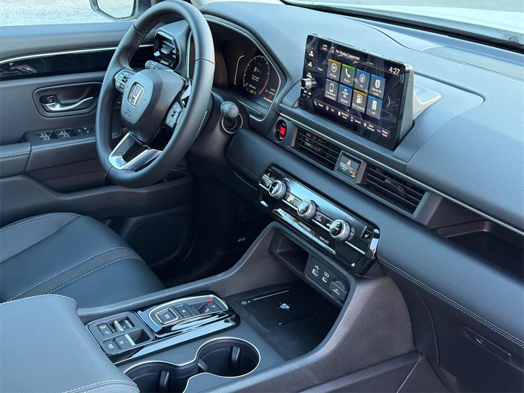 new 2025 Honda Pilot car, priced at $44,695