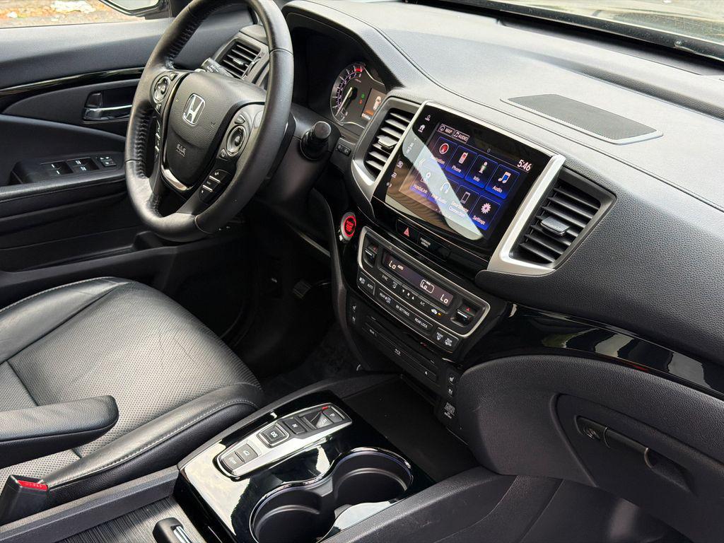 used 2018 Honda Pilot car, priced at $25,999