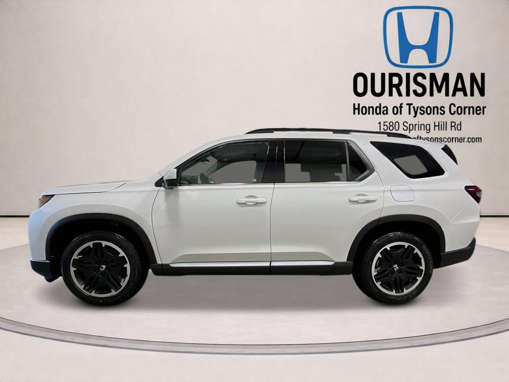 new 2026 Honda Pilot car, priced at $48,941