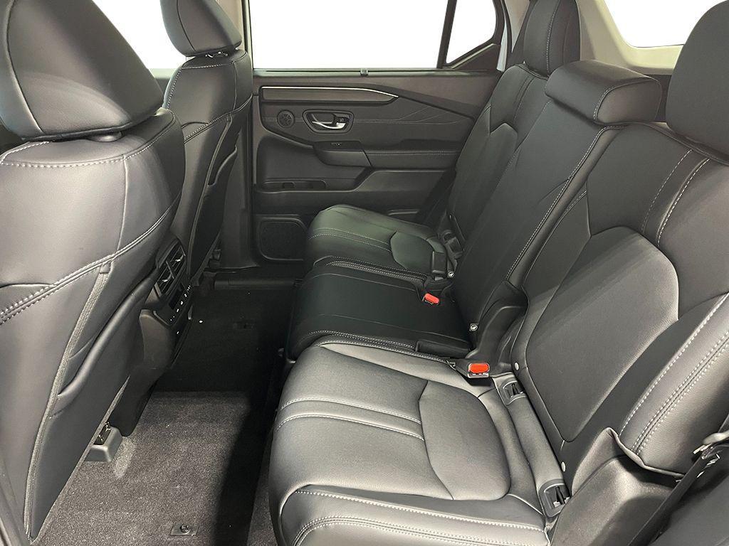 new 2026 Honda Pilot car, priced at $48,941