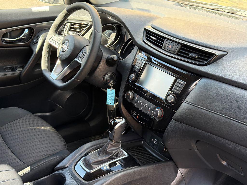 used 2019 Nissan Rogue car, priced at $18,499