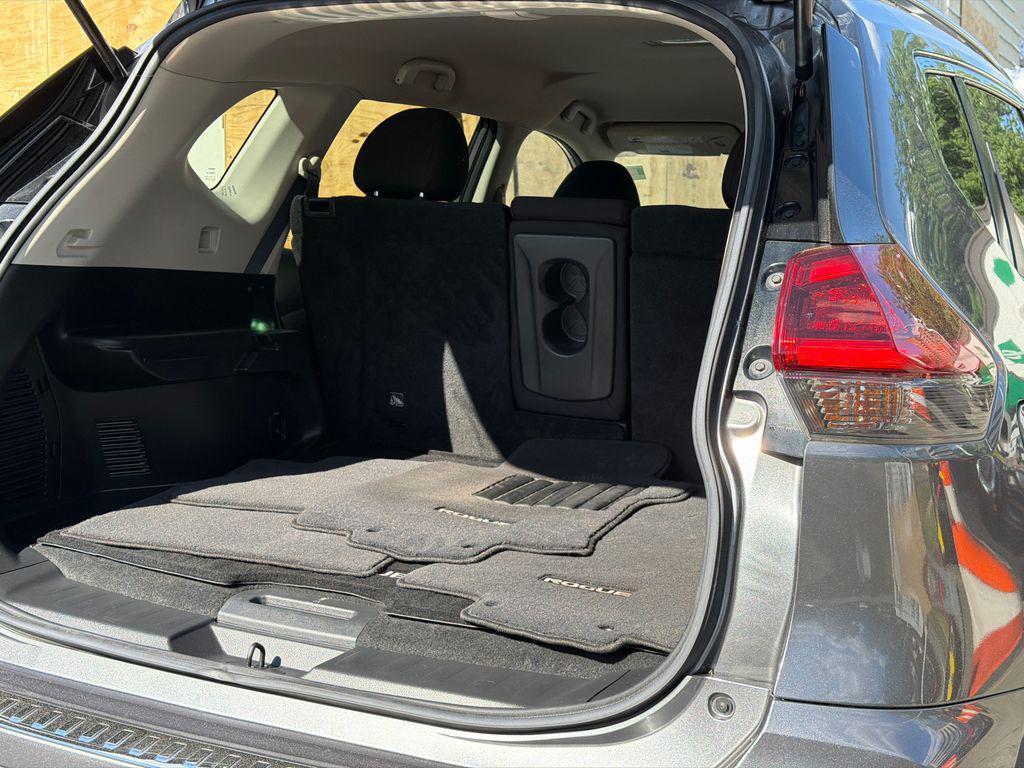 used 2019 Nissan Rogue car, priced at $18,499
