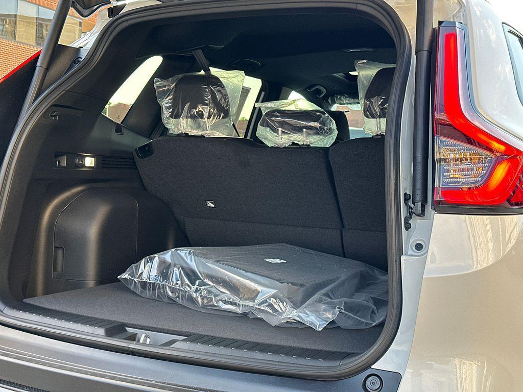 new 2026 Honda CR-V Hybrid car, priced at $38,665