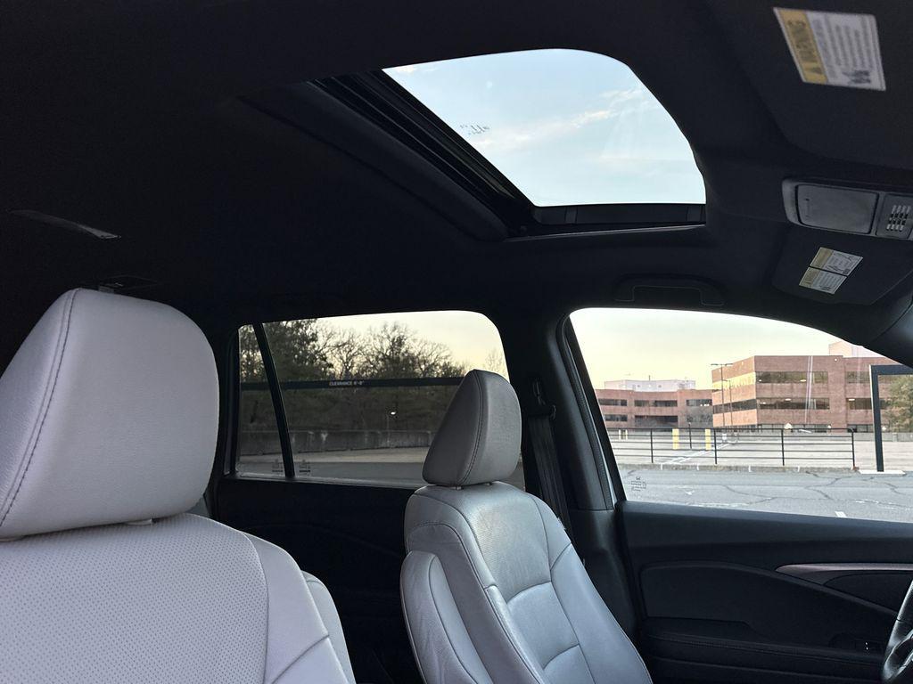 used 2022 Honda Passport car, priced at $26,000