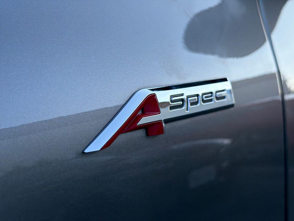 used 2023 Acura MDX car, priced at $43,000