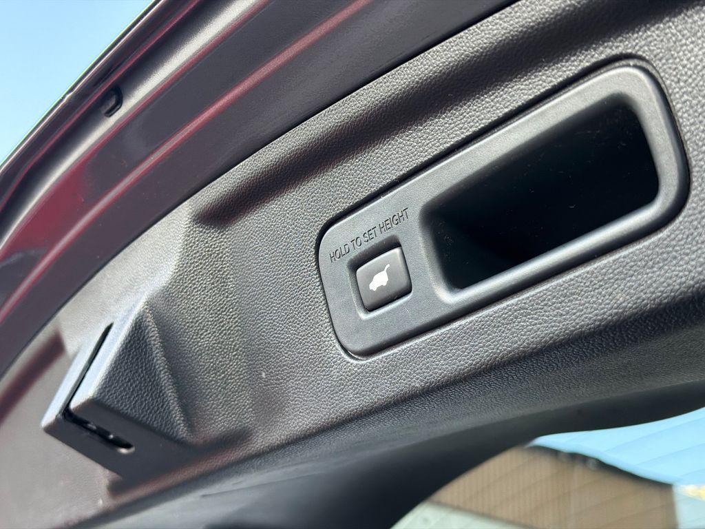 used 2023 Acura MDX car, priced at $43,000